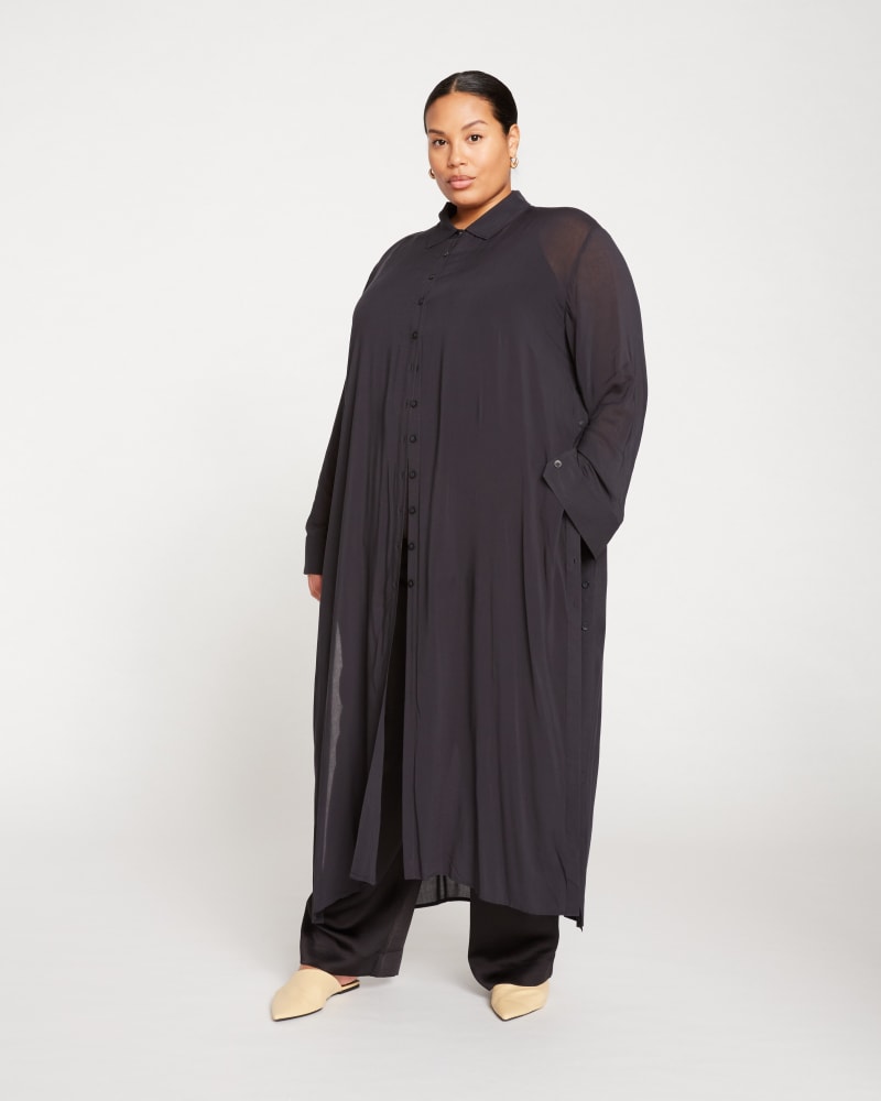 Front of plus size Nailah Button-Down Tunic by Universal Standard | Dia&Co | dia_product_style_image_id:205740